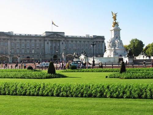 白金汉宫--看英国女王的家_新浪安徽旅游