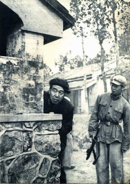 1949年后乱搞男女关系的三高官:高岗 黄永胜 邱