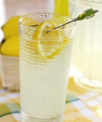 喝柠檬水能热控减肥靠谱吗