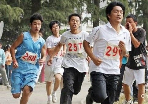 中国男性身高矮于日韩原因 缺少锻炼身高排名